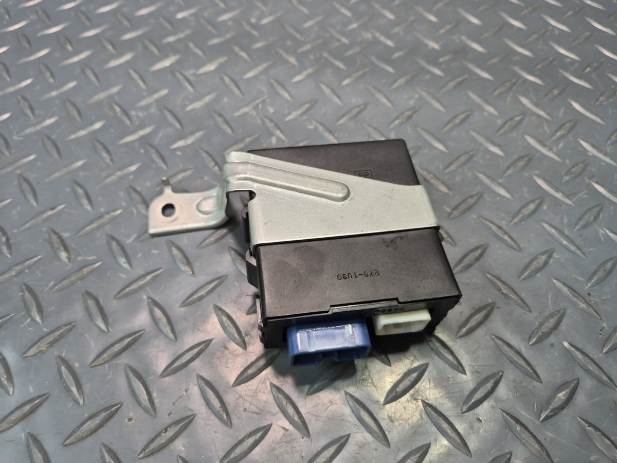 2003-2009 Lexus UZJ120L GX470 Windshield Wiper Control Module 85943-60011