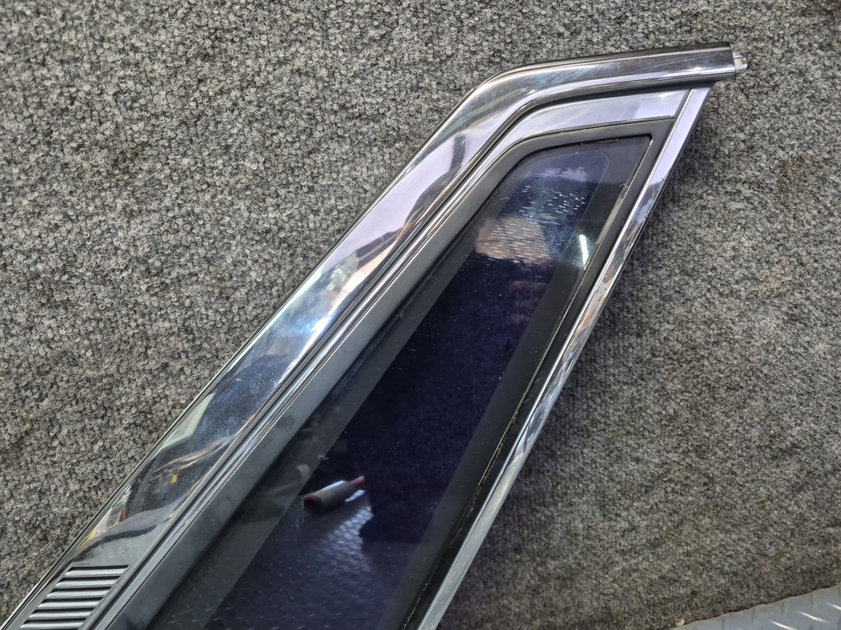 84-86 Toyota Cressida MX73 Sedan Rear Right Quarter Window Glass w Molding OEM