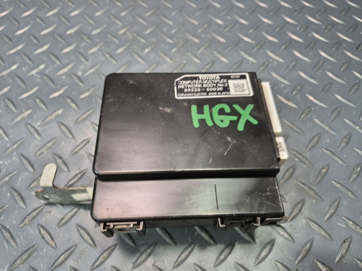 2003-2009 Lexus UZJ120L GX470 Multiplex Network Body Control Module 89226-60030