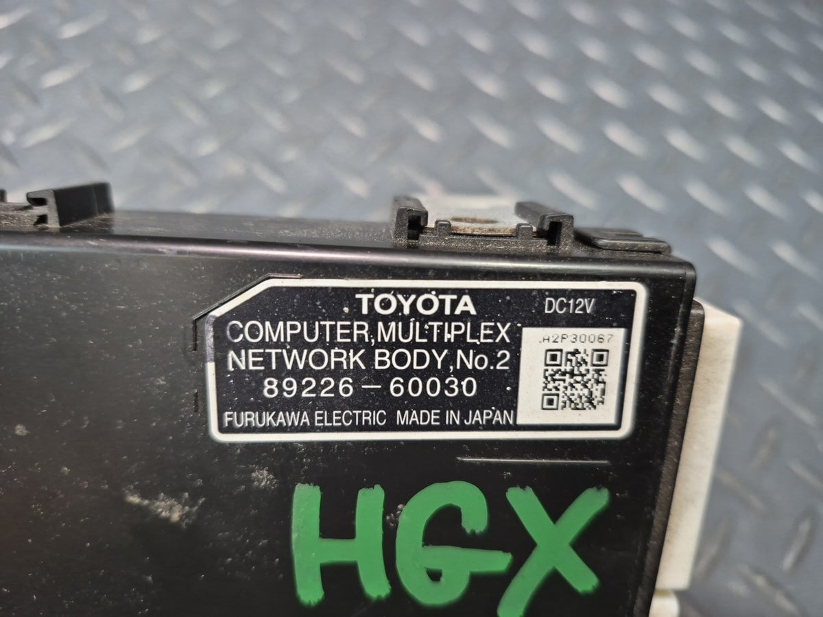 2003-2009 Lexus UZJ120L GX470 Multiplex Network Body Control Module 89226-60030