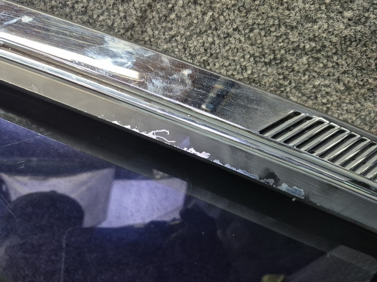 84-86 Toyota Cressida MX73 Sedan Rear Left Quarter Window Glass w Molding OEM