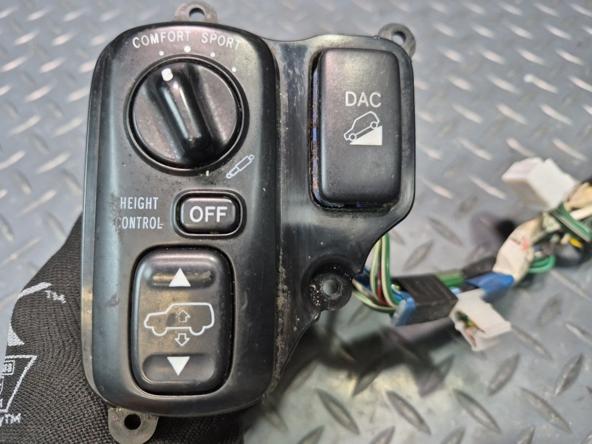 2003-2009 Lexus UZJ120L GX470 Suspension Height Sport DAC Button Switch Control