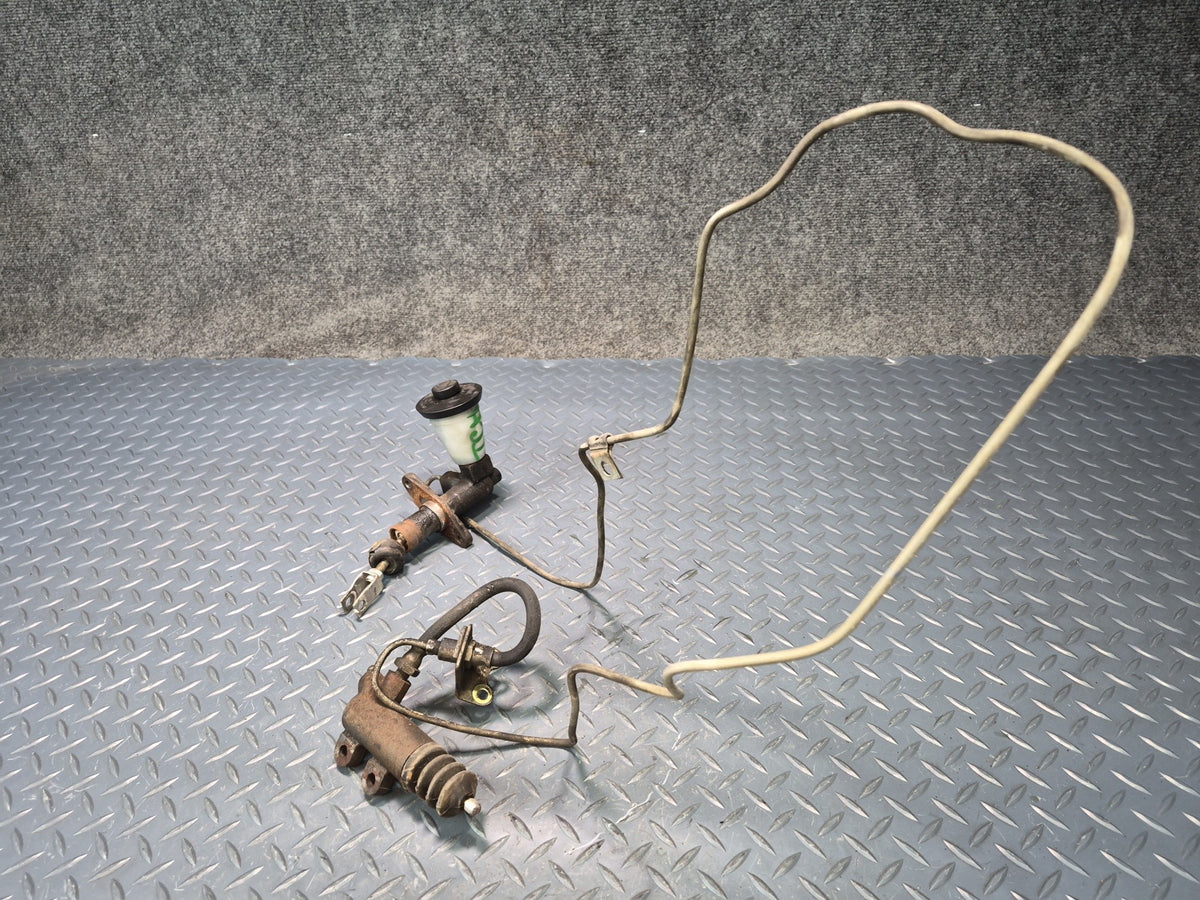 82-85 Toyota Celica RA65 Master & Slave Clutch Cylinder OEM