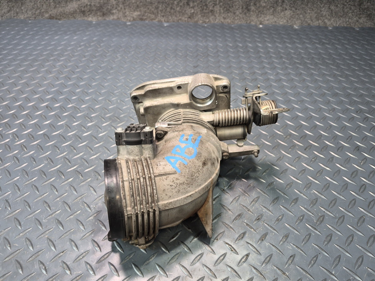 1994-1997 BMW E31 840Ci M62 Engine Throttle Body w Pipe