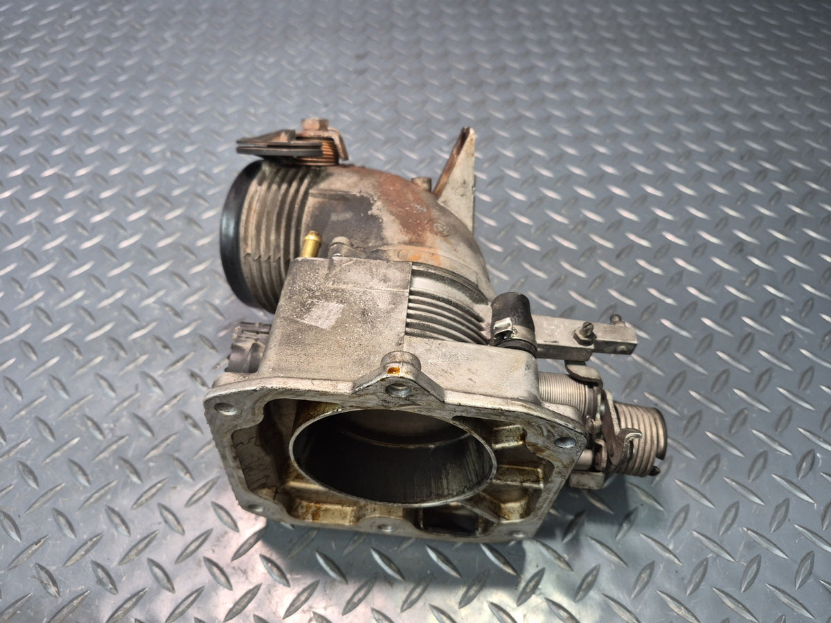 1994-1997 BMW E31 840Ci M62 Engine Throttle Body w Pipe