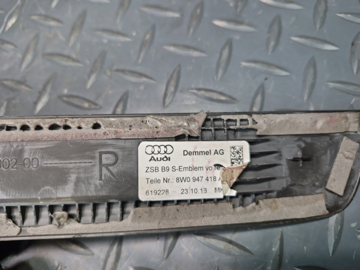 17-25 Audi A4 S4 A5 S5 S-line Set of 2 Door Scuff Sill Plate Trim w Light OEM