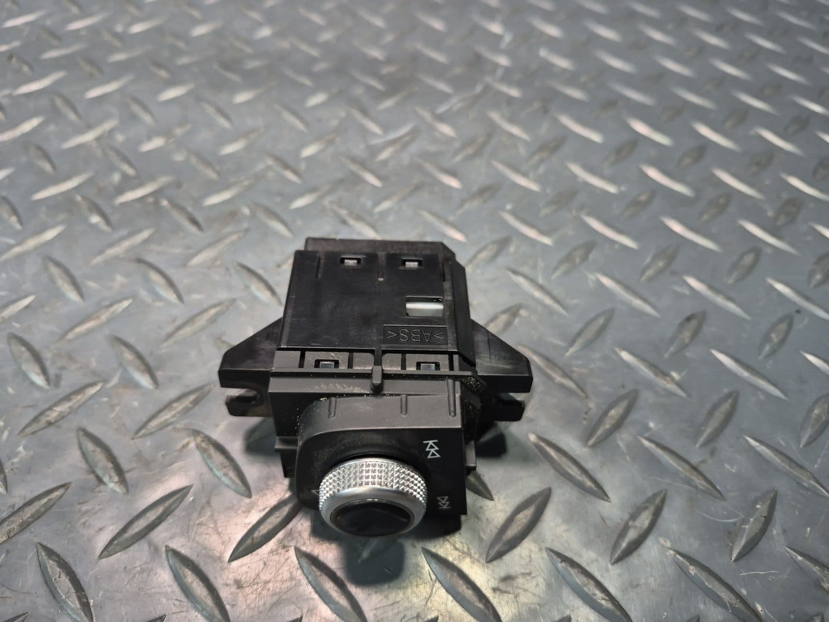 17-19 Audi A4 S4 A5 S5 Radio Audio Volume Control Switch 8W1919616 OEM