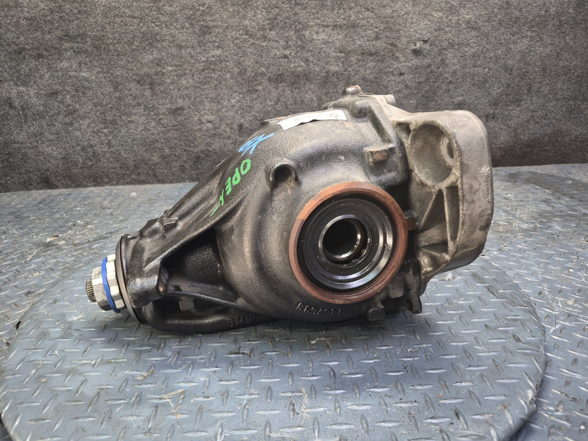 2014-2018 BMW F15 X5 3.0L 4.4L AWD Rear Axle Differential Carrier 3:15 Ratio 73K