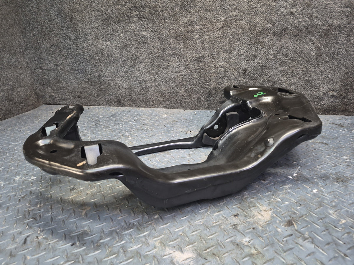 2014-2018 BMW F15 X5 8HP-75 Transmission Crossmember Gearbox Support Bracket