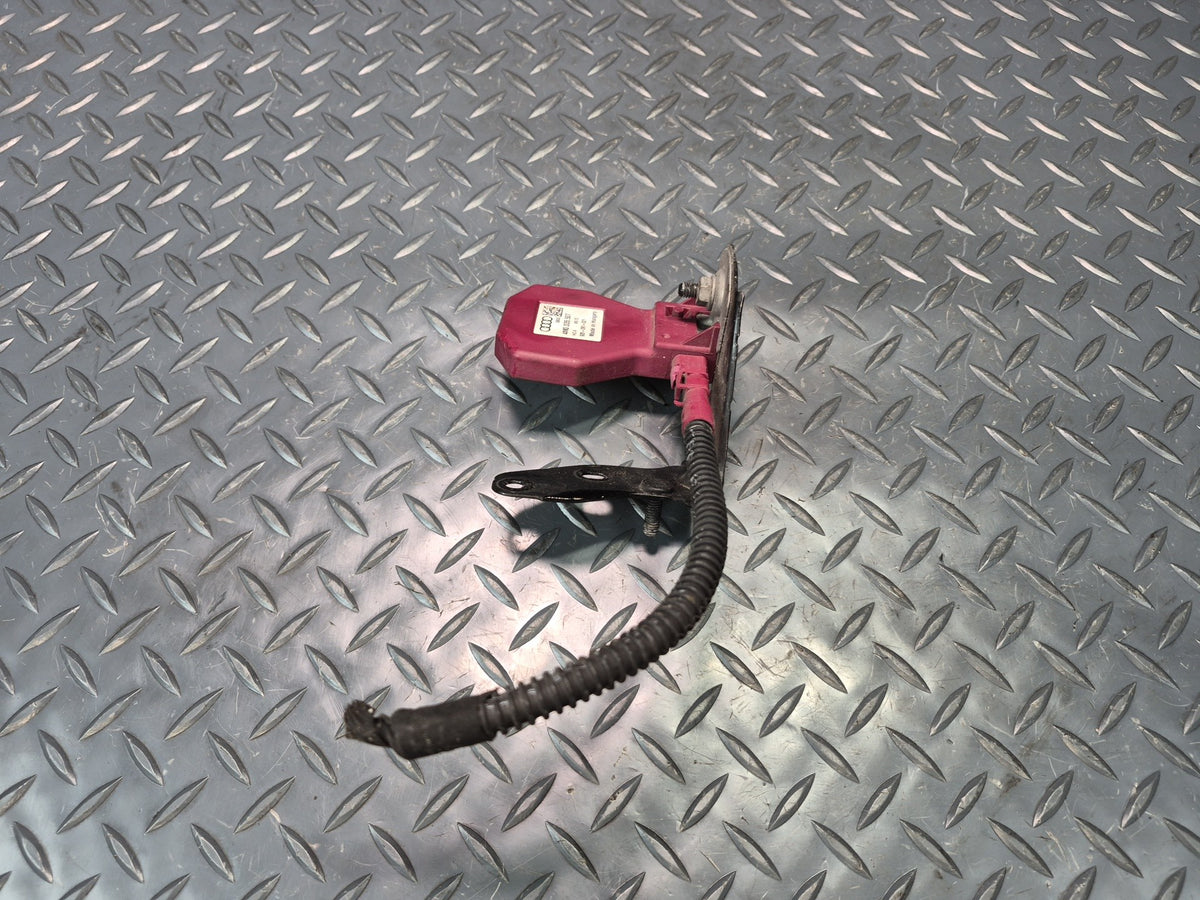 Audi A4 S4 A5 S5 Mobile Phone Antenna Rear Left & Right w Mount Set OEM
