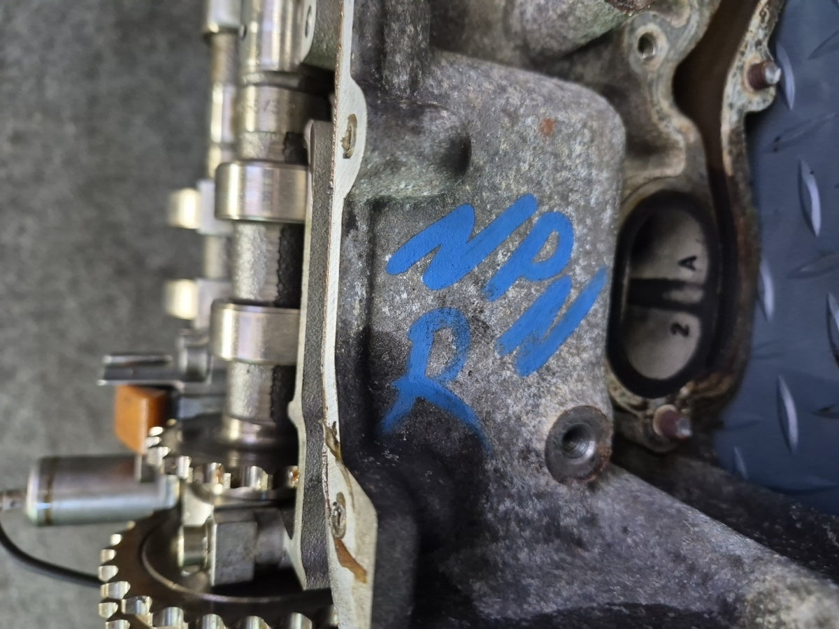 99-01 Porsche 911 996 3.4L M96.04 Engine Right Cylinder Head w Camshafts & Cover