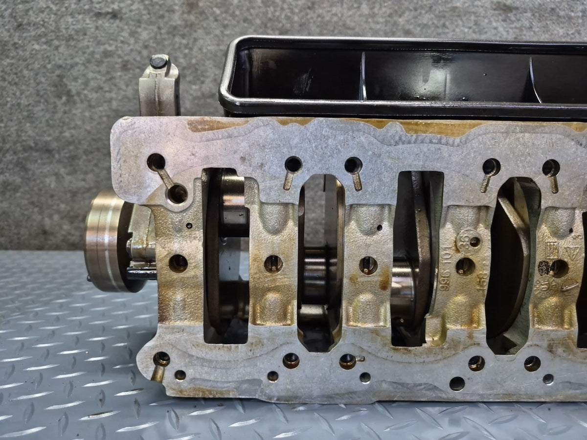 1999-2001 Porsche 911 996 3.4L M96.04 Engine Crankcase Housing w Crankshaft