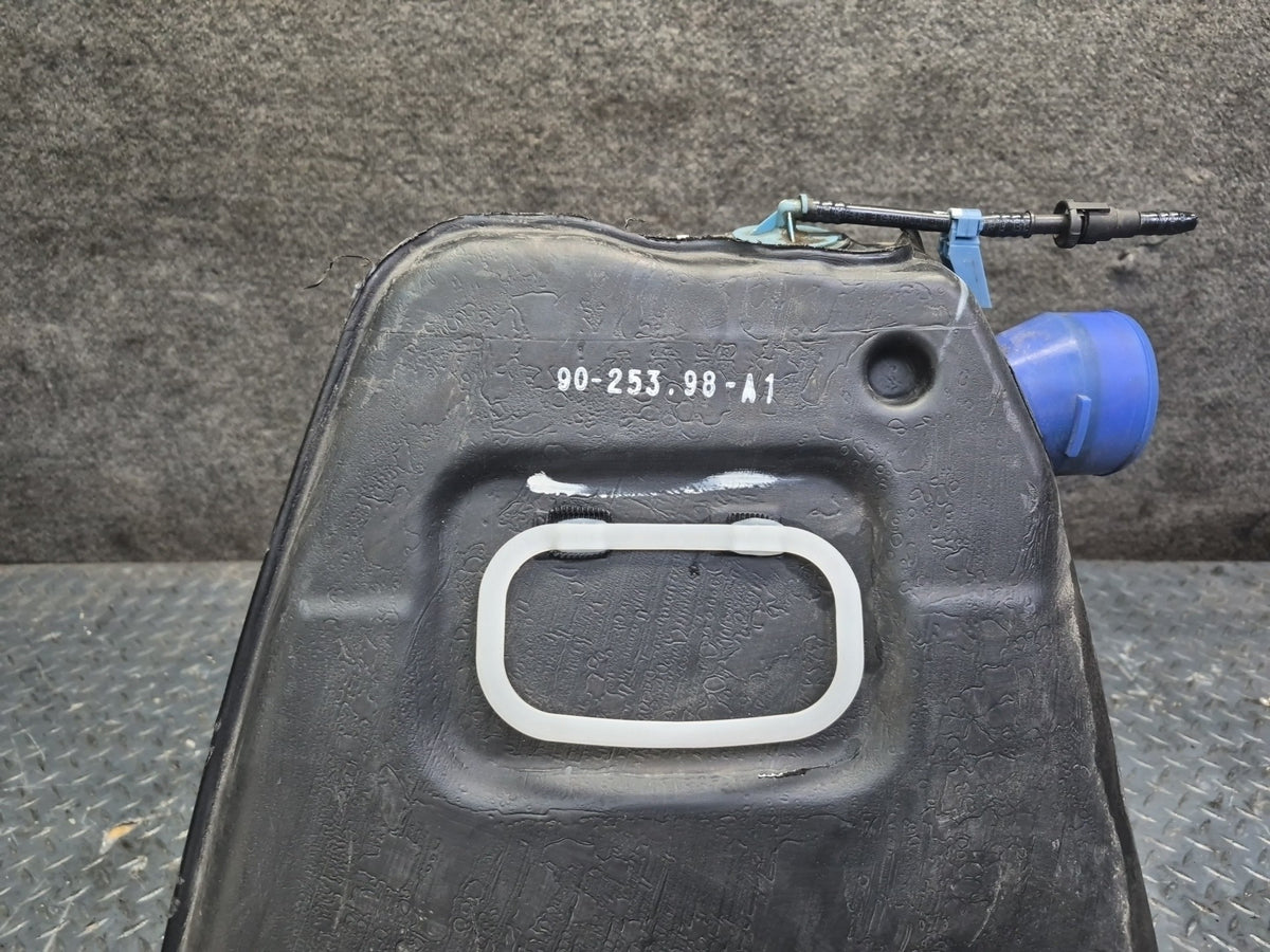 1999 Chevrolet Corvette C5 Right Fuel Tank Reservoir 10299102 OEM