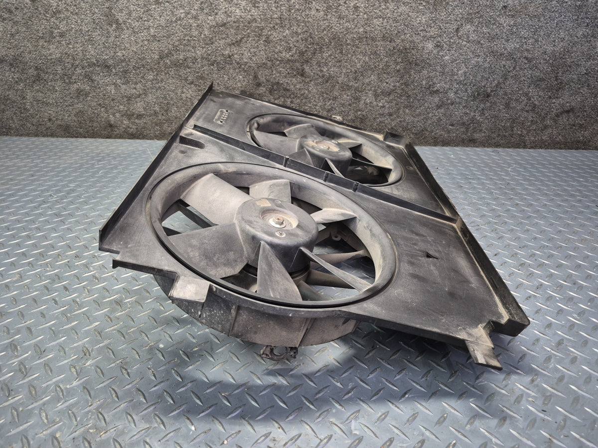 98-04 Chevrolet Corvette C5 A/T Engine Cooling Radiator Fan & Shroud 65K OEM