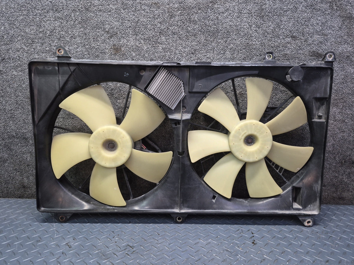 02-10 Lexus UZZ40L SC430 Engine Cooling Fan Motor Shroud w Control Module OEM