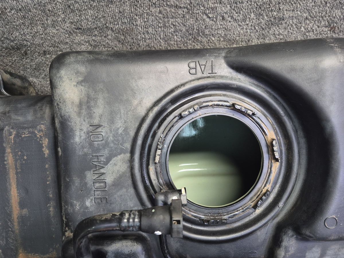 2008 Hummer H2 6.2L Gas Fuel Tank Unit