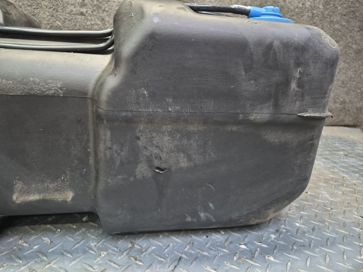 2008 Hummer H2 6.2L Gas Fuel Tank Unit
