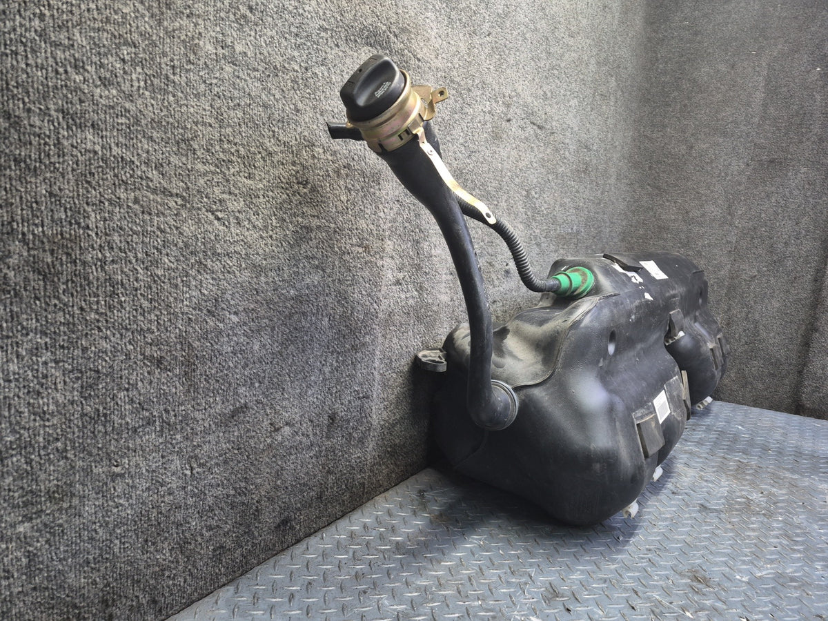 03-05 BMW E85 Z4 M54 Fuel Tank Filler Neck Assembly 101K Miles 6757918 OEM