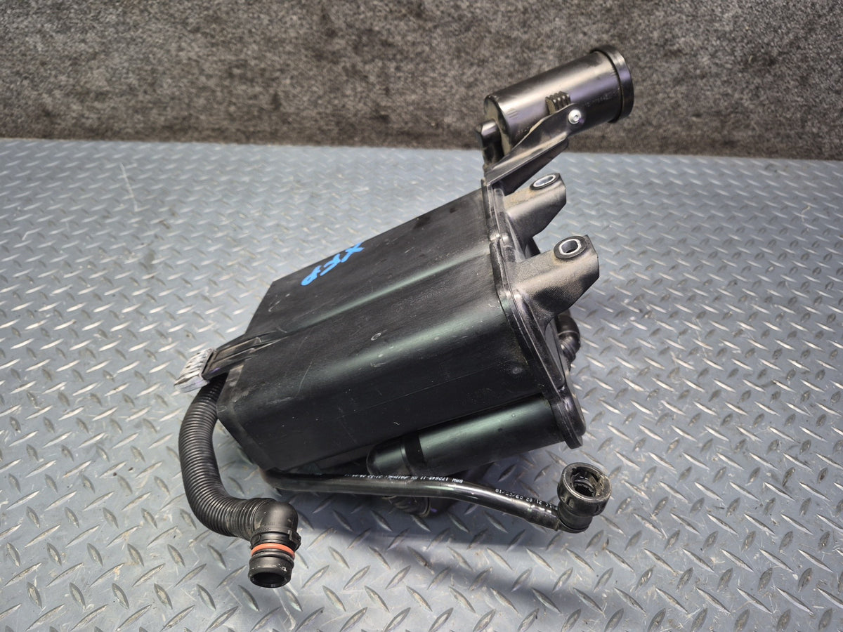 2014-2018 BMW F15 X5 Fuel Evap Vapor Charcoal Canister 7327885