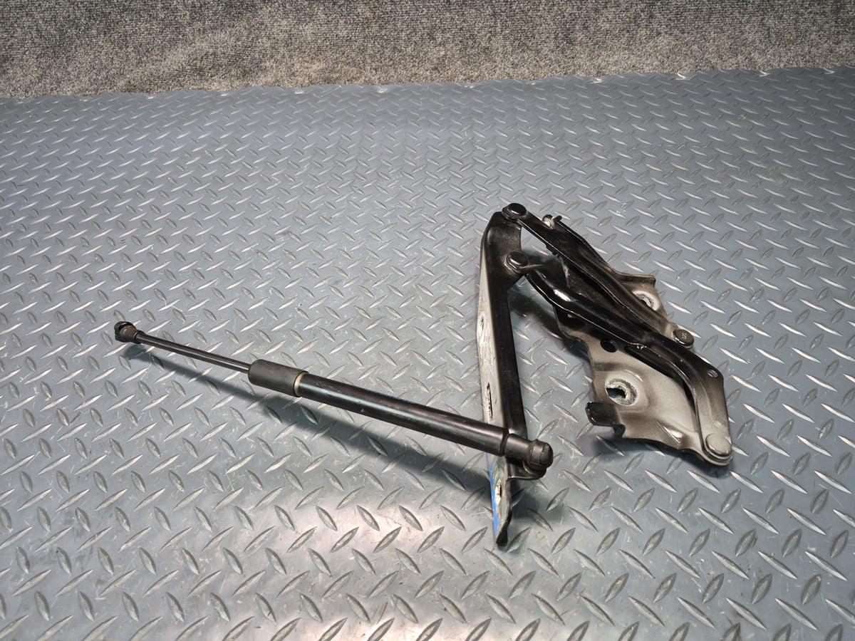18-25 Audi A5 S5 Front Left & Right Hood Hinge w Shock Support Set Black OEM