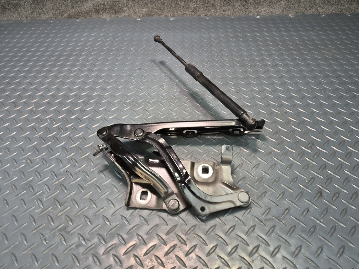 18-25 Audi A5 S5 Front Left & Right Hood Hinge w Shock Support Set Black OEM