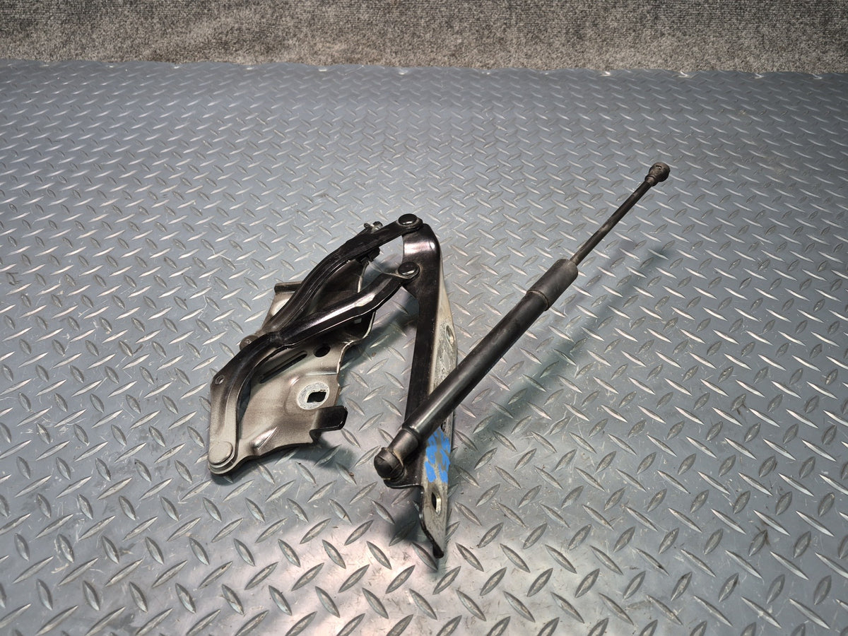18-25 Audi A5 S5 Front Left & Right Hood Hinge w Shock Support Set Black OEM