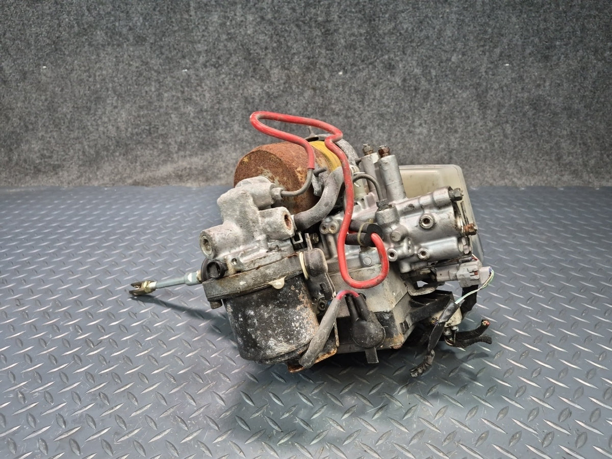 2003-2004 Lexus GX470 ABS Anti Lock Brake Master Cylinder Pump Actuator Assembly