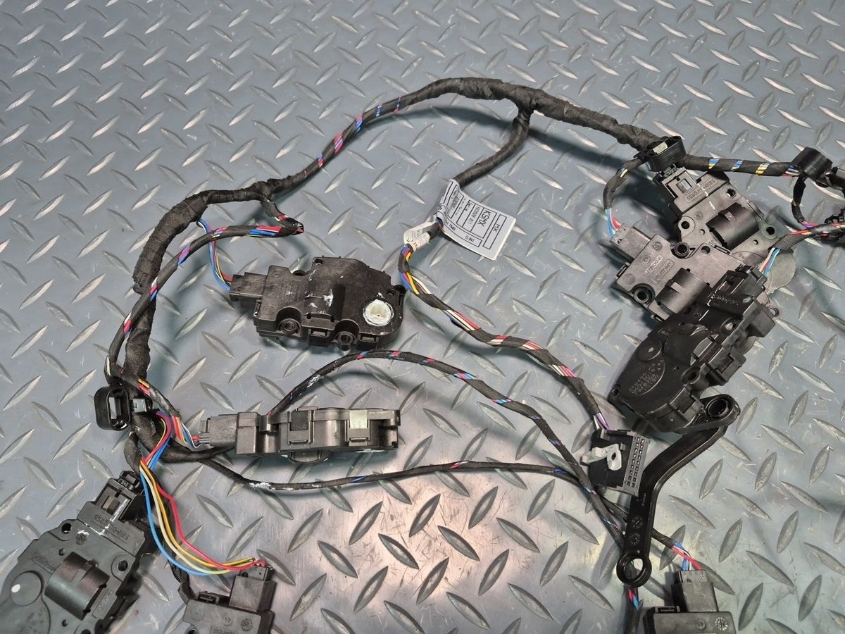 2014-2018 BMW F15 X5 A/C Heater Flap Door Actuator Motor Wiring Set