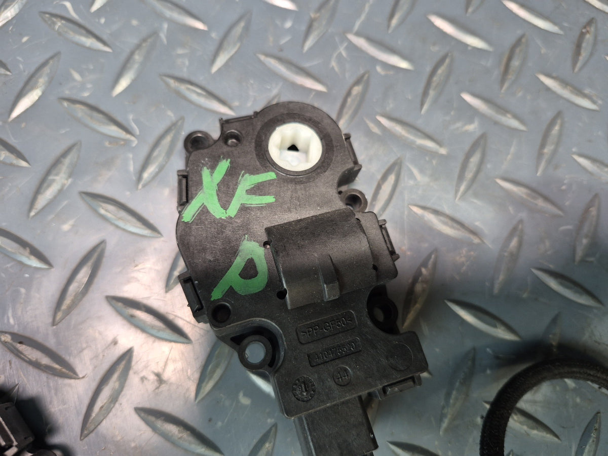2014-2018 BMW F15 X5 A/C Heater Flap Door Actuator Motor Wiring Set