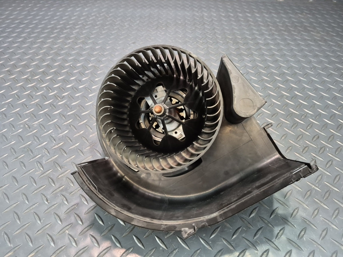 2014-2018 BMW F15 X5 A/C Heater Blower Motor Fan w Resistor
