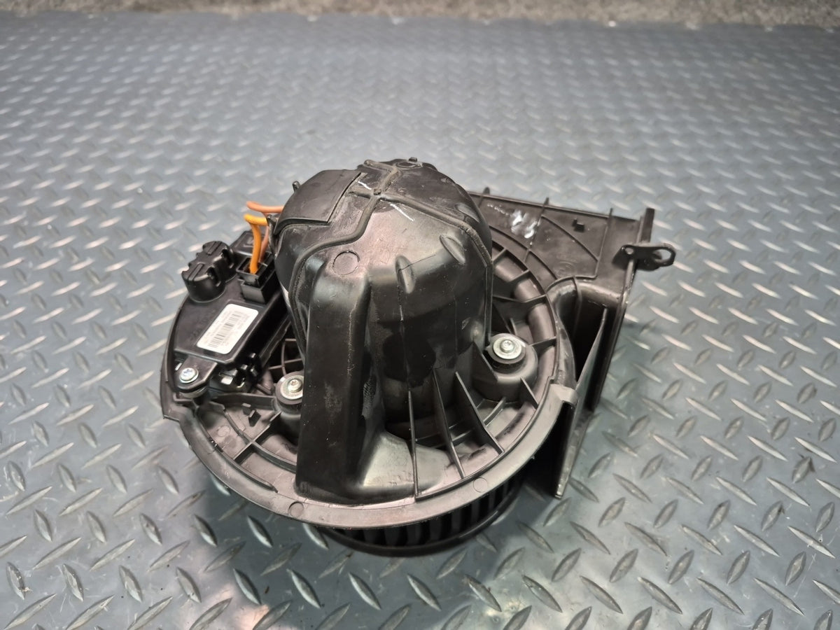 2014-2018 BMW F15 X5 A/C Heater Blower Motor Fan w Resistor