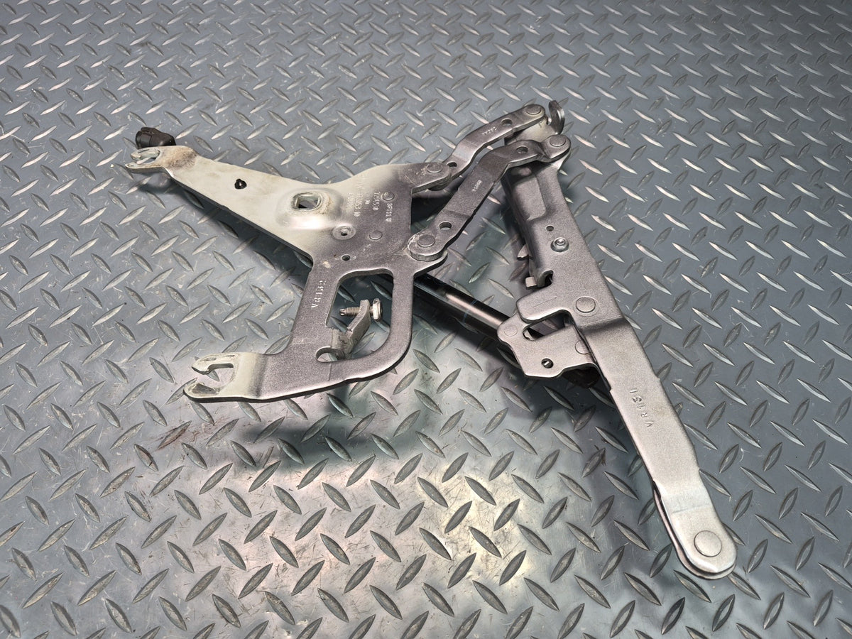 2014-2018 BMW F15 X5 Front Left & Right Hood Hinge w Shock Support Set of 2