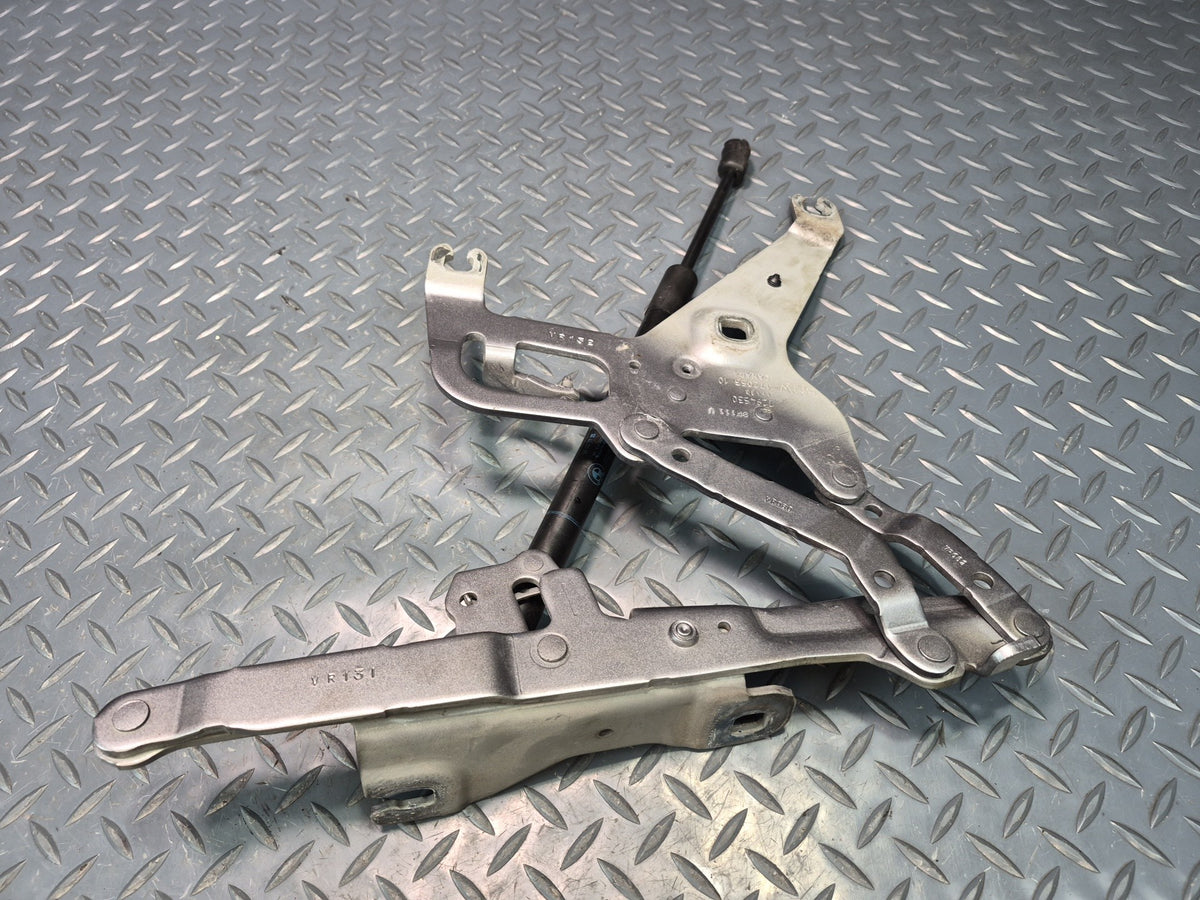 2014-2018 BMW F15 X5 Front Left & Right Hood Hinge w Shock Support Set of 2