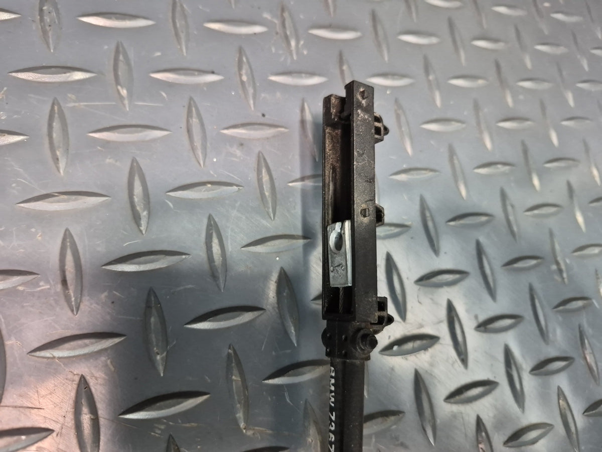 2014-2018 BMW F15 X5 Front Left & Right Hood Lock Latch Set of 2