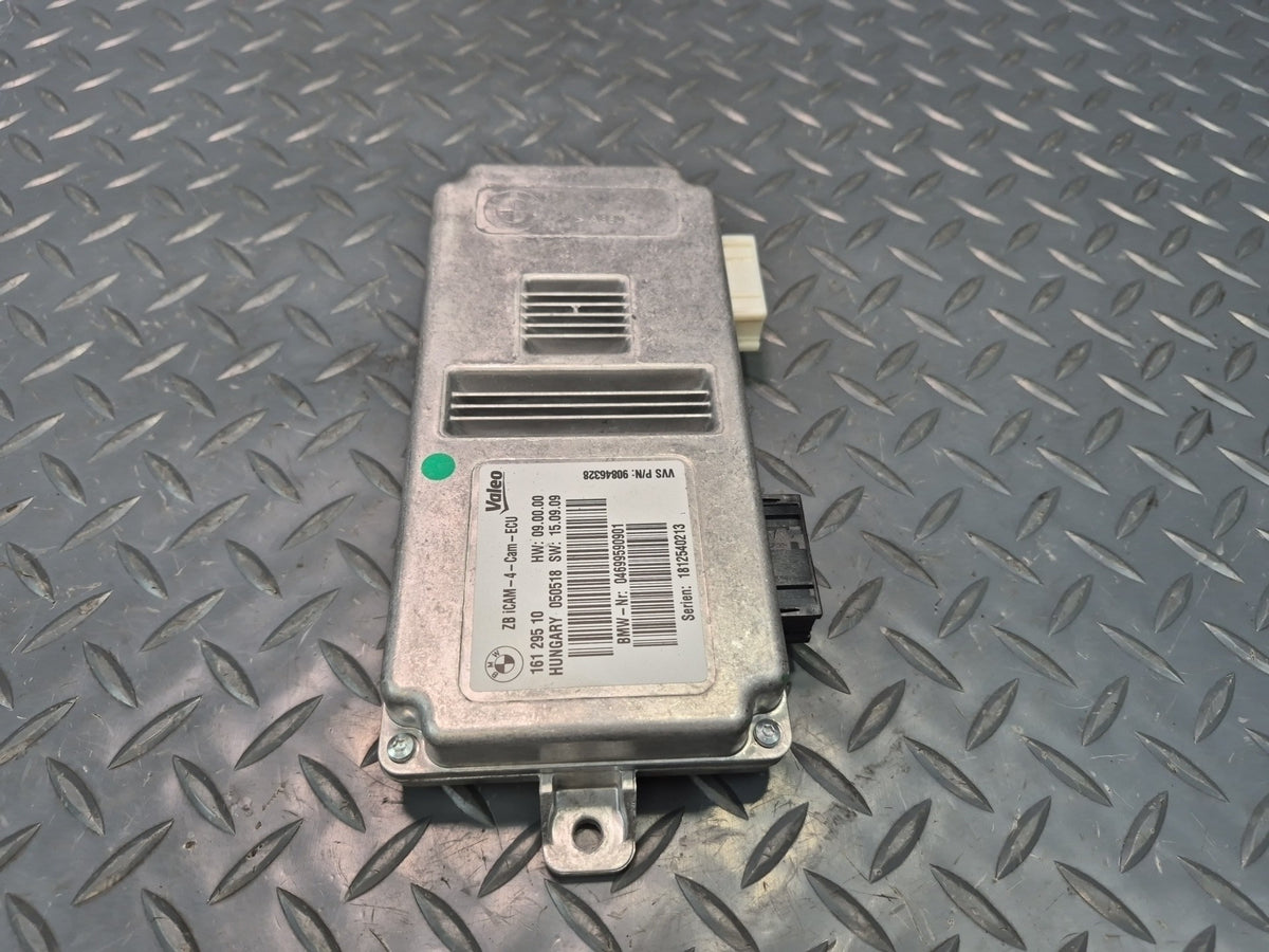 2014-2018 BMW F15 X5 Rear View Camera Control Module 9084632