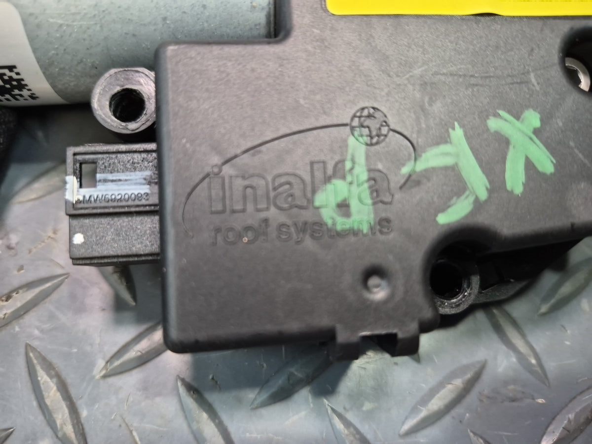 2014-2018 BMW F15 X5 Sunroof Motor Drive Unit 7316396