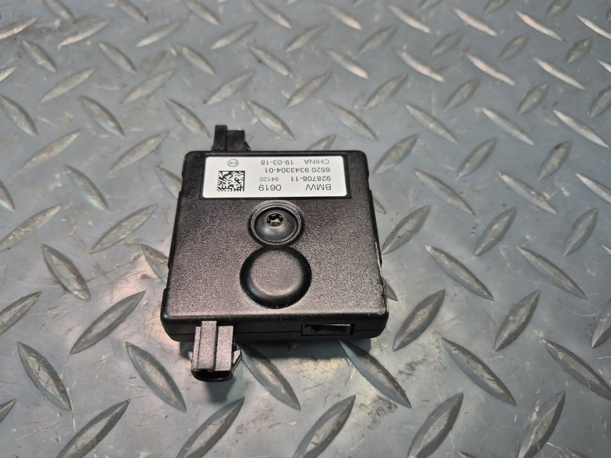 2014-2018 BMW F15 X5 Radio Antenna Noise Trap Circuit Filter Module 9343304