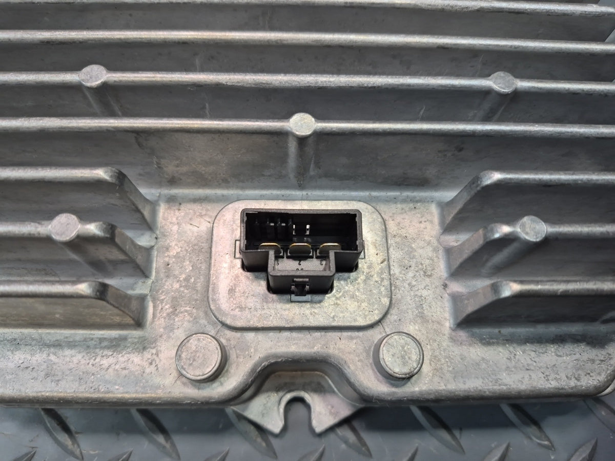 2014-2018 BMW F15 X5 Voltage Converter Control Module 9391481