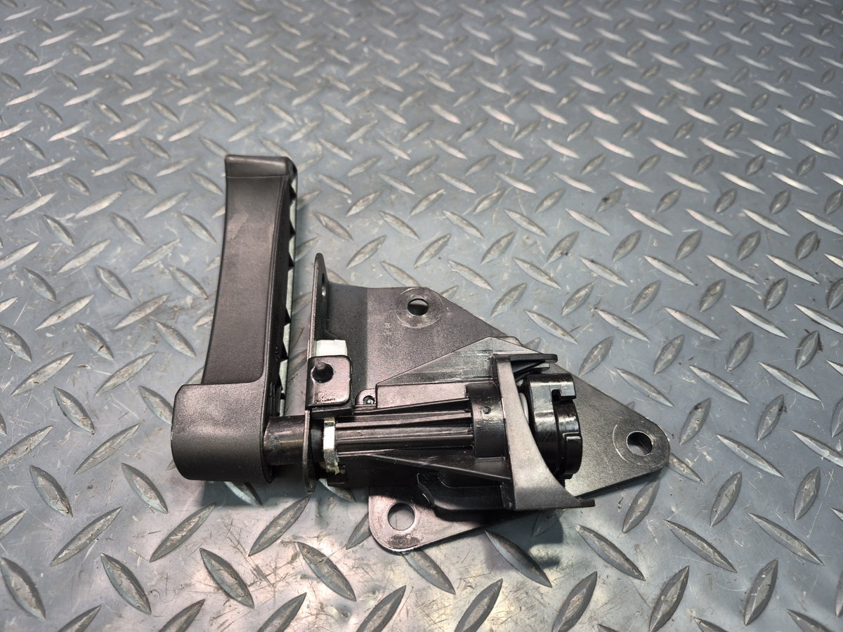 2014-2018 BMW F15 X5 Rear Trunk Tailgate Hatch Latch Lock Actuator