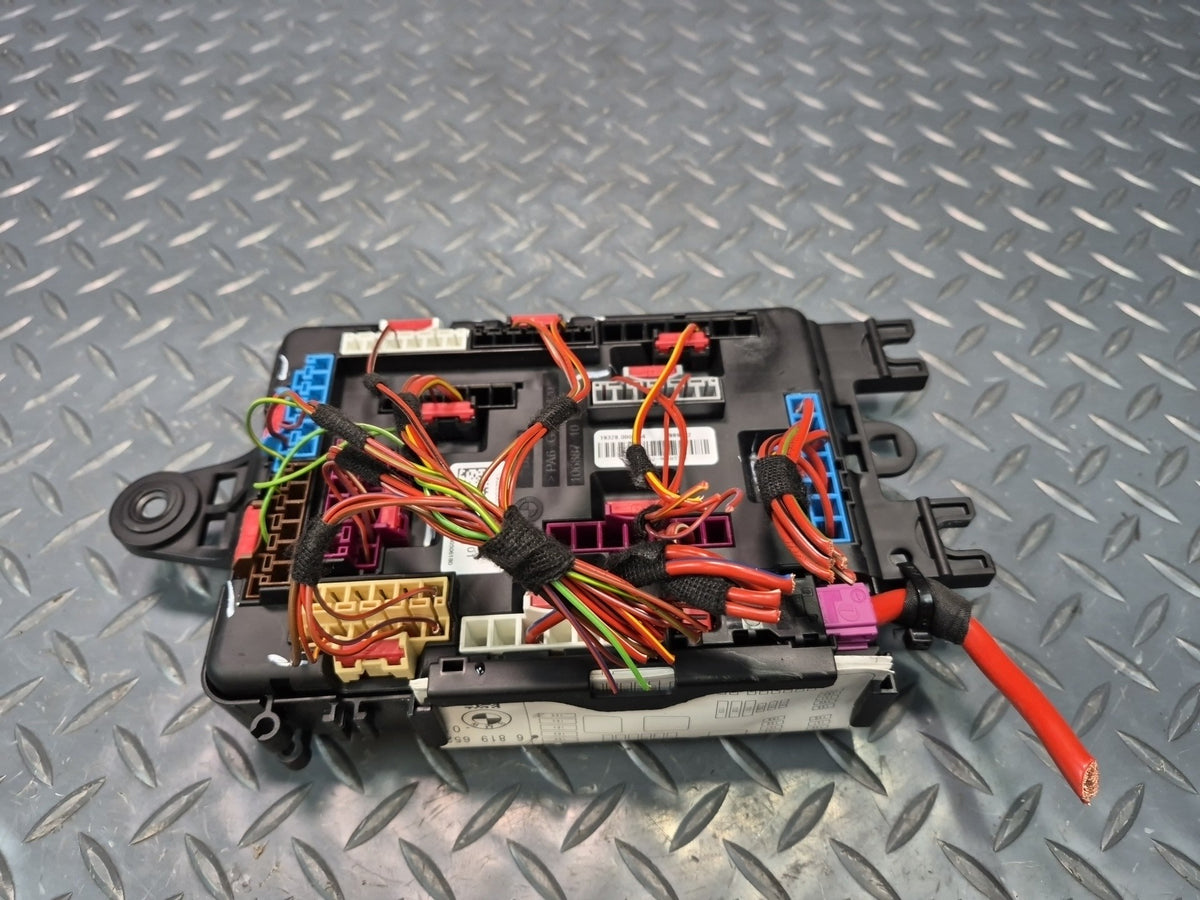 2014-2018 BMW F15 X5 Rear Power Distribution Fuse Relay Box 6819651
