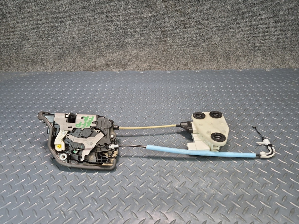 2014-2018 BMW F15 X5 Front Right Door Lock Latch Actuator w Soft Close 7281948