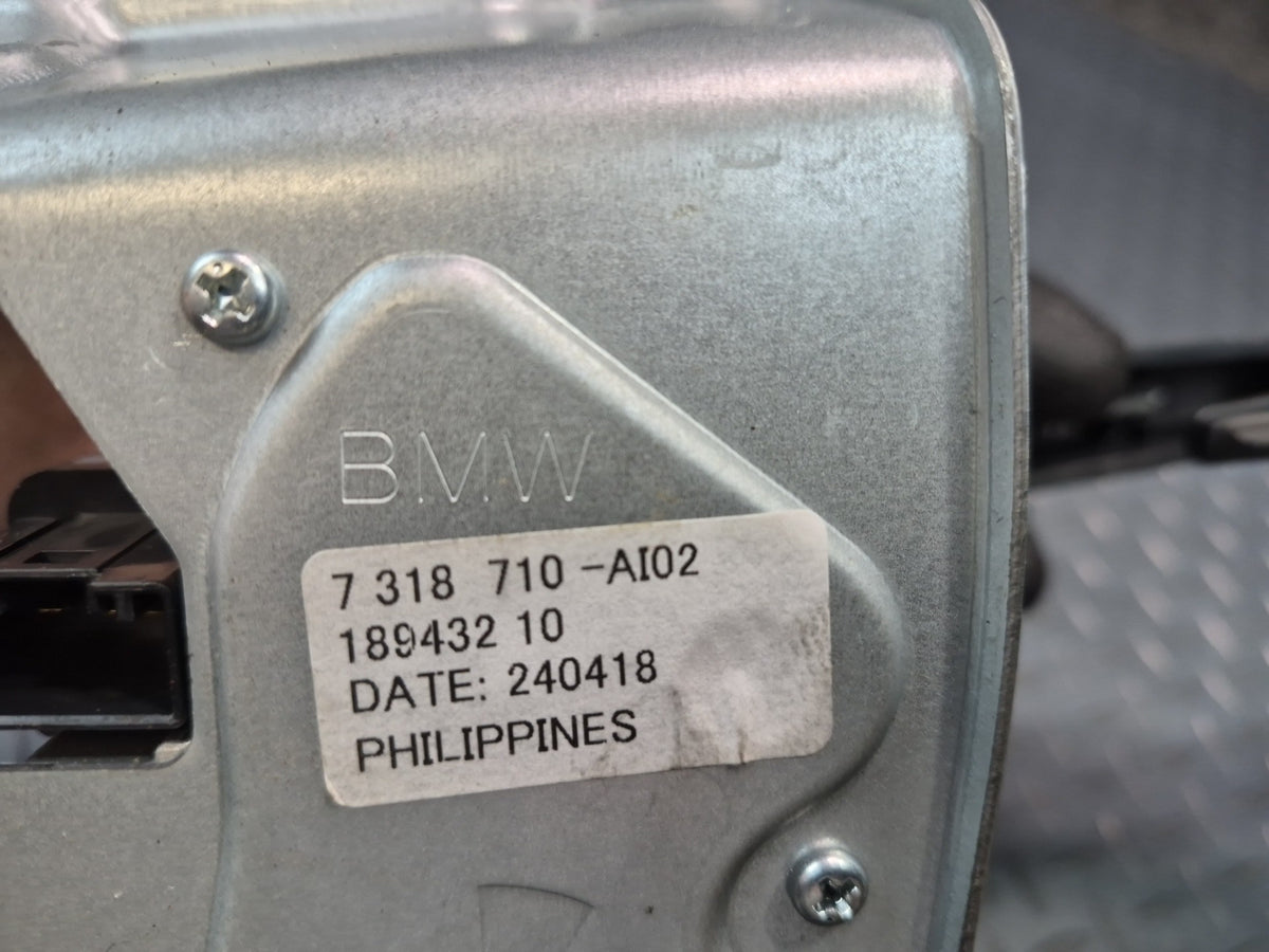 2014-2018 BMW F15 X5 Rear Trunk Lid Tailgate Liftgate Wiper Motor w Arm