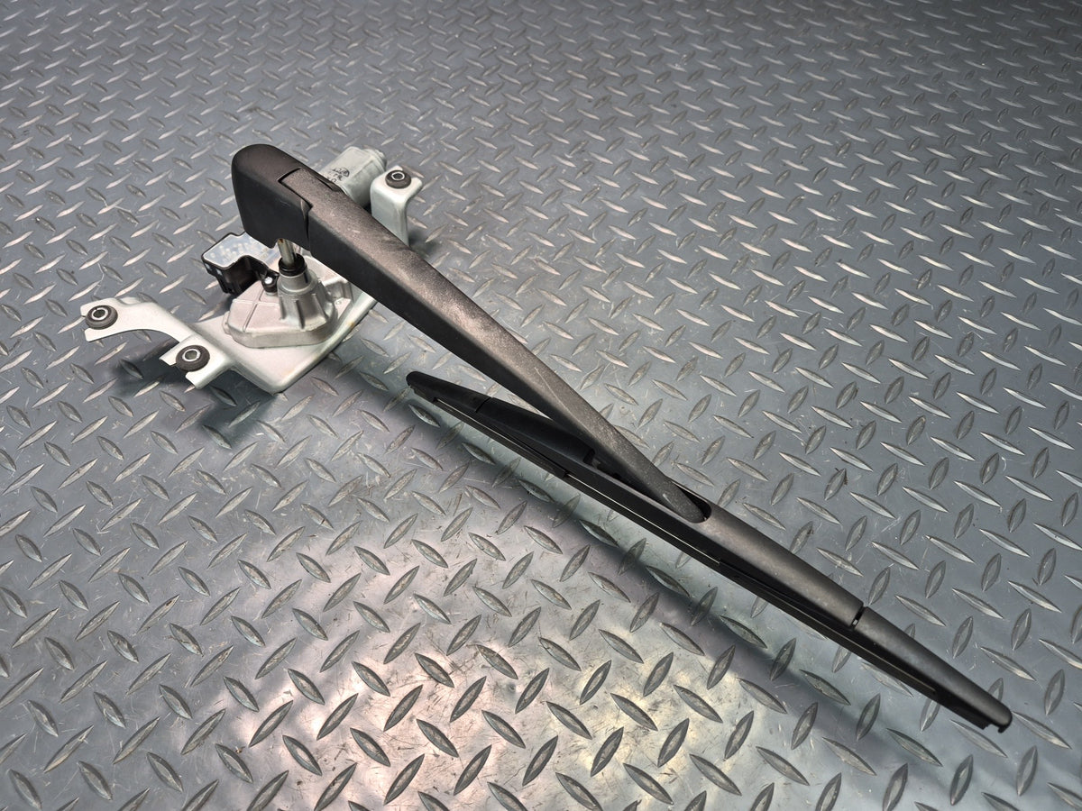 2014-2018 BMW F15 X5 Rear Trunk Lid Tailgate Liftgate Wiper Motor w Arm