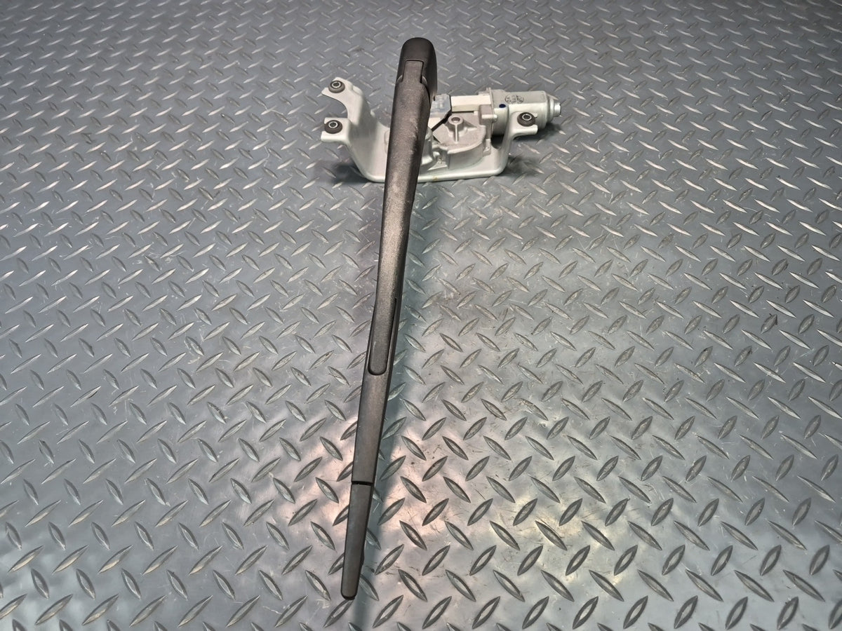 2014-2018 BMW F15 X5 Rear Trunk Lid Tailgate Liftgate Wiper Motor w Arm