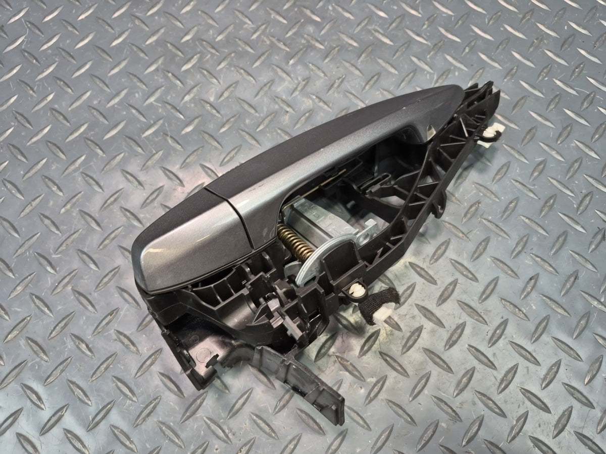 2014-2018 BMW F15 X5 Front Right Door Exterior Handle w Comfort Access