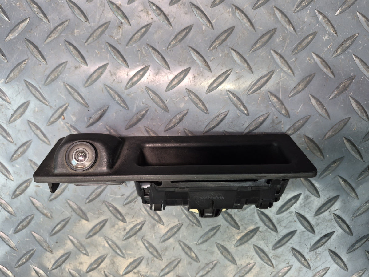 2014-2018 BMW F15 X5 Rear Trunk Lid Liftgate Tailgate Release Handle w Camera