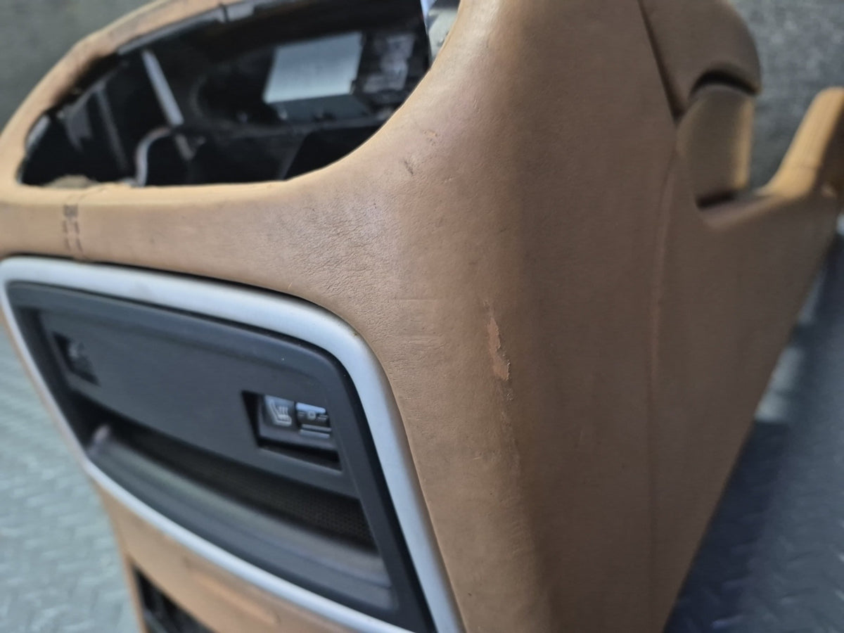 2003-2010 Porsche Cayenne 957 Center Console w Armrest Damaged