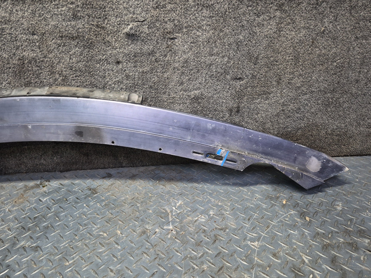 1994-1997 BMW E31 840Ci Front Bumper Impact Reinforcement Bar 1970601 Damaged