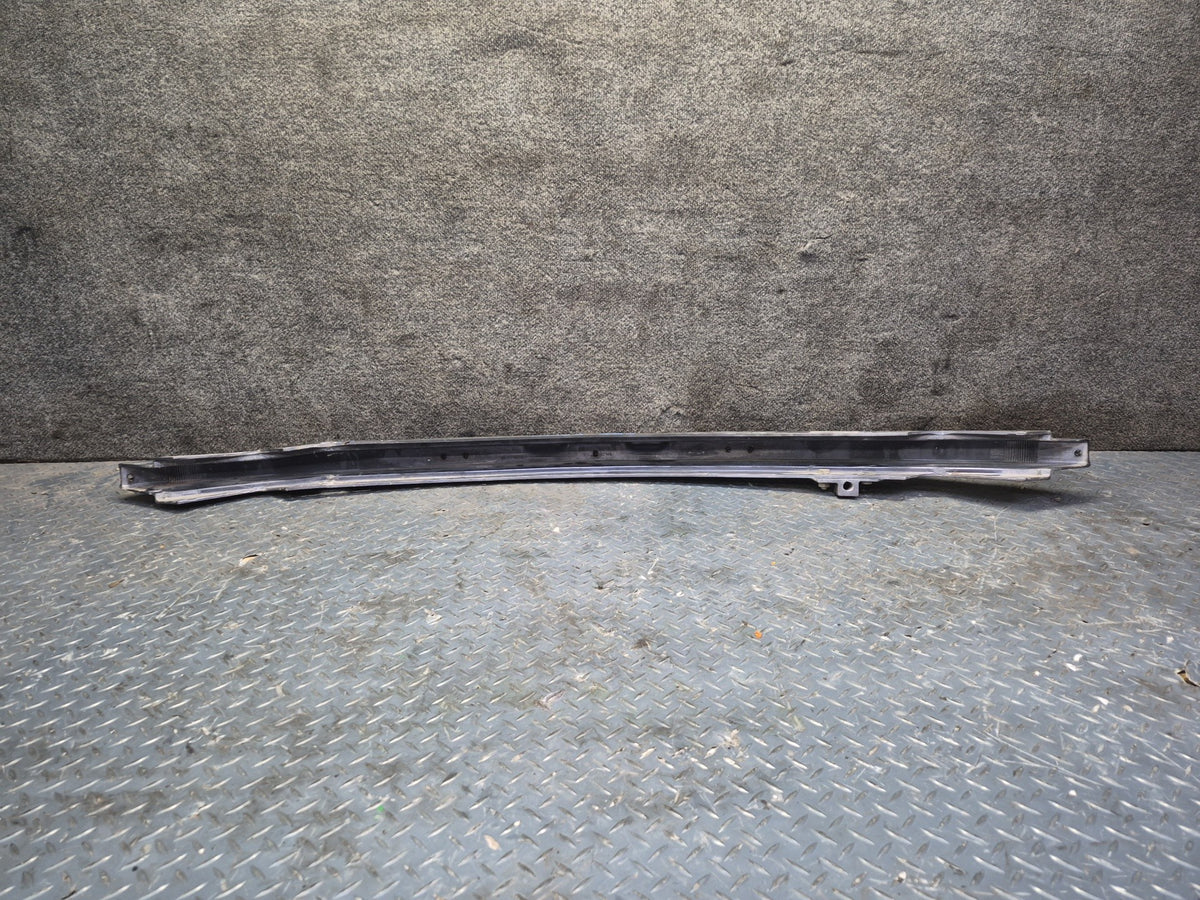 1994-1997 BMW E31 840Ci Front Bumper Impact Reinforcement Bar 1970601 Damaged
