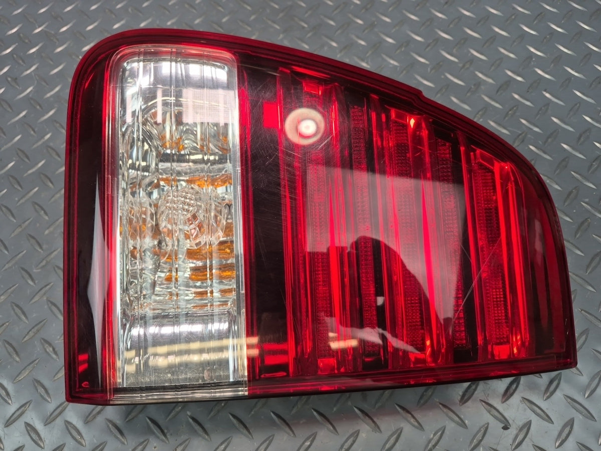 2005-2007 Lexus UZJ100L LX470 Rear Inner & Outer Tail Light Lamp Set of 4